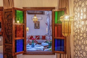 Interior - Elegant Riad Musée: Authentic Marrakech Charm in the Medina (marrakech)