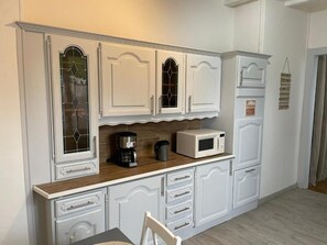 Private kitchen - Charming F1 apartment in fraize 88230 (Fraize)