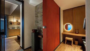 Luxury Suite, Courtyard View | Living area | LCD TV, streaming services