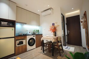 Free WiFi - Aurelia Apartments (Tay Ho)