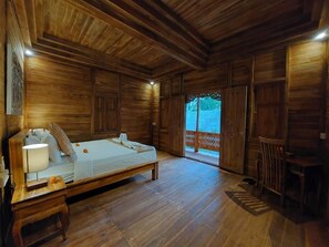 Junior Villa, Pool View | Minibar, soundproofing, free WiFi - D'Ethnic Ubud Joglo View Villas by EPS (Ubud)