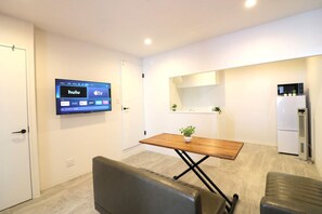 Apartamento básico, para não fumantes | Parte interna