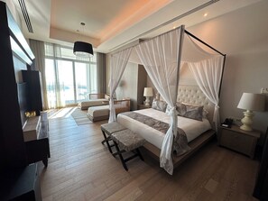 Strykjärn/strykbräda, wi-fi och sängkläder