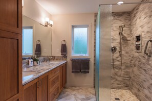 Shower, hair dryer, bidet, towels - Whidbey Island Retreat  View, Hot tub, Sauna, EV (Coupeville)