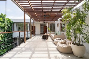 Classic Villa | Terrace/patio - Green Moon Villa by Betterplace (Canggu)