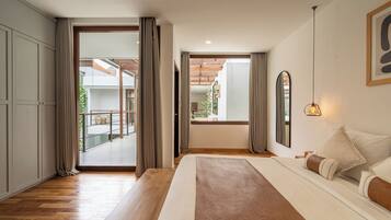 Iron/ironing board, free WiFi