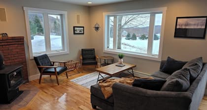 Buttercup Getaway.. a 4-bedroom house on 9 acres in East Burke..ski bike & relax