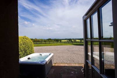 Drake's Rest, Kirklinton -  a cottage that sleeps 2 guests  in 1 bedroom