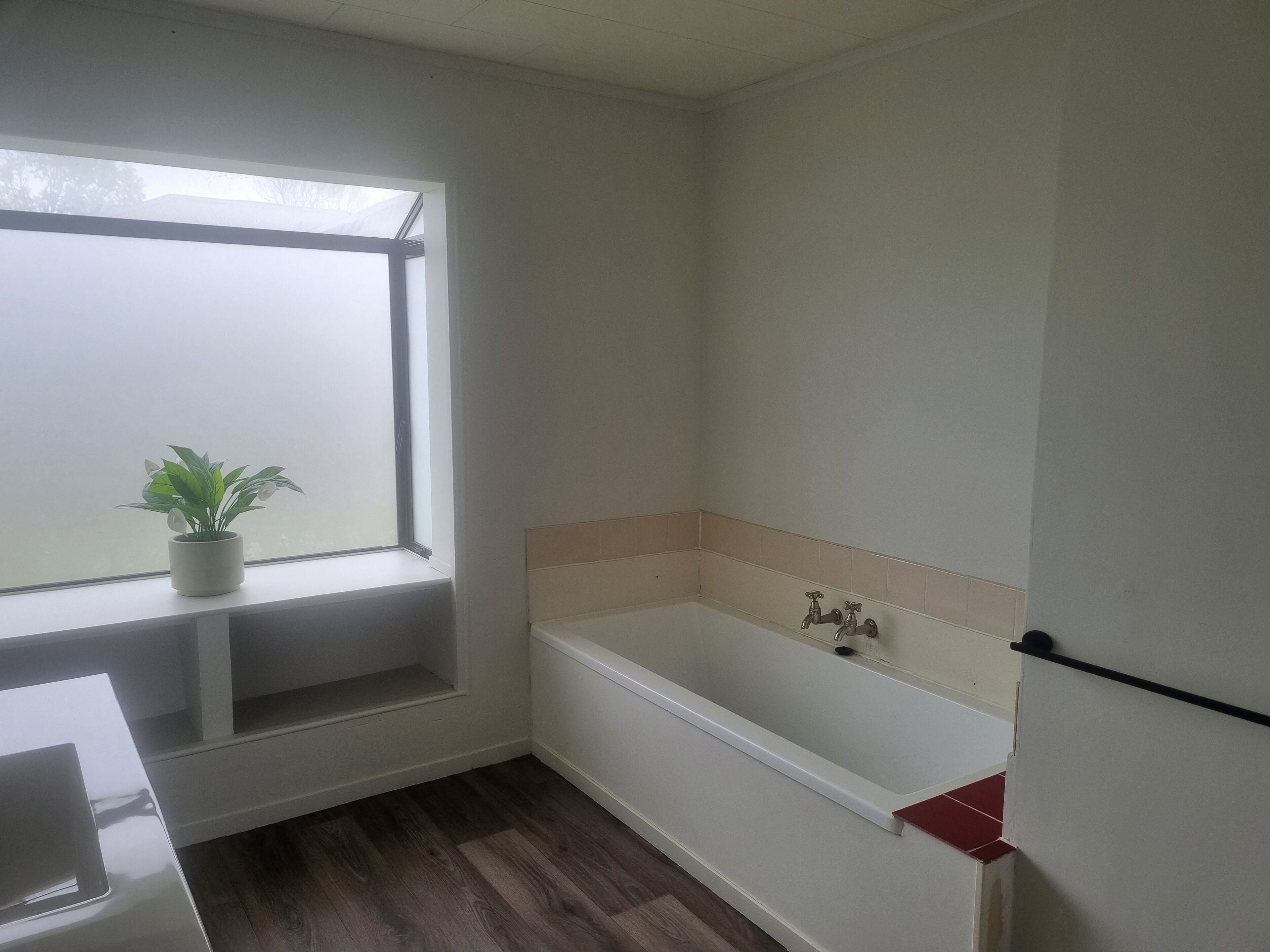 Assecador de cabells, tovalloles, sabó i paper higiènic 