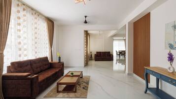 Apartment (2 Bedrooms) | Living area | TV