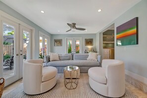 House | Living area - Pass A Grille (St. Pete Beach)