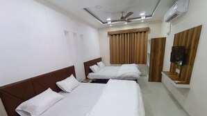 Ảnh chưa phân loại, 5 trong số 10 ảnh, nút