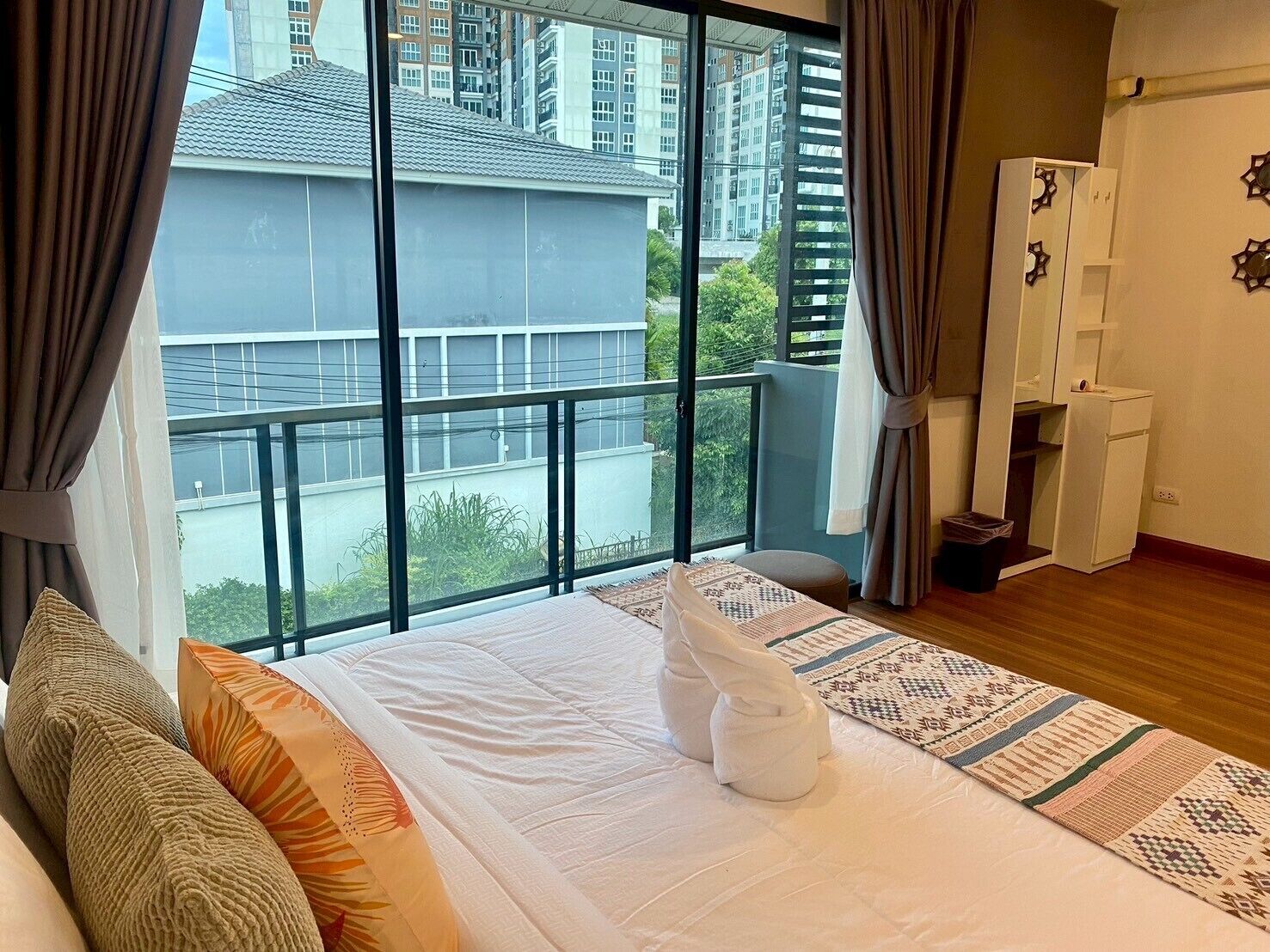 Townhome, Non Smoking, Balcony | Free WiFi