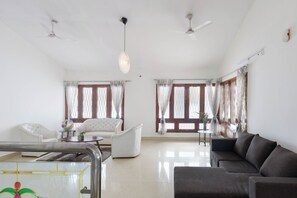 Apartment (2 Bedrooms) | Front of property - Casa Promenade by Red Olive 3bhk Frazer Town (Bengaluru)