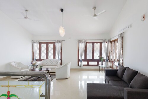 Casa Promenade by Red Olive 3bhk Frazer Town