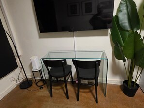 Interior - A Beachside Villa with Vogue Verve (Seaholme)