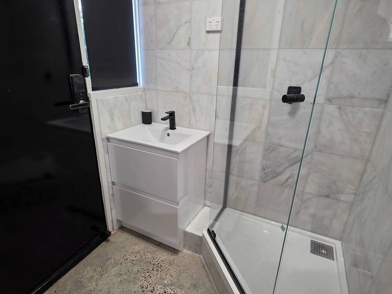 Hair dryer, towels