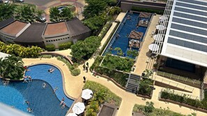 Indoor pool, a heated pool - Cozy Apartment in Caldas Novas (Caldas Novas)