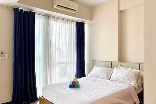 Standard Room | Desk, free WiFi, bed sheets