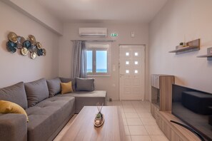 Apartment | Living room - 2-bedroom Apartment in Platanes (Rethymno)