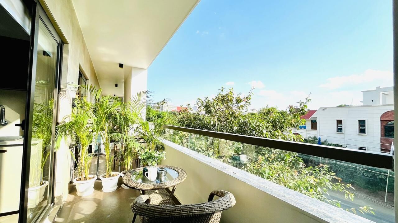 Basic-Einzelzimmer, Stadtblick | Essbereich im Zimmer