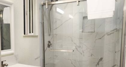 600sft Private ADU, 0.5 miles to Good Sam Hospital San Jose with AC