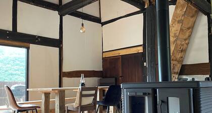 Villa rental with meals included A luxurious and / Ina Nagano