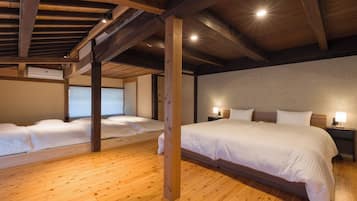 3 bedrooms, desk, iron/ironing board, Internet