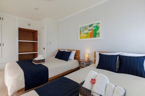 3 chambres, bureau, accès au Wi-Fi (inclus), literie fournie