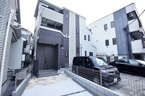 Exterior - Ryan Inn Entire Hotel Rental / North District Tokyo (North District)