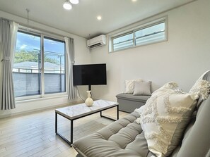 TV - Ryan Inn Entire Hotel Rental / North District Tokyo (North District)