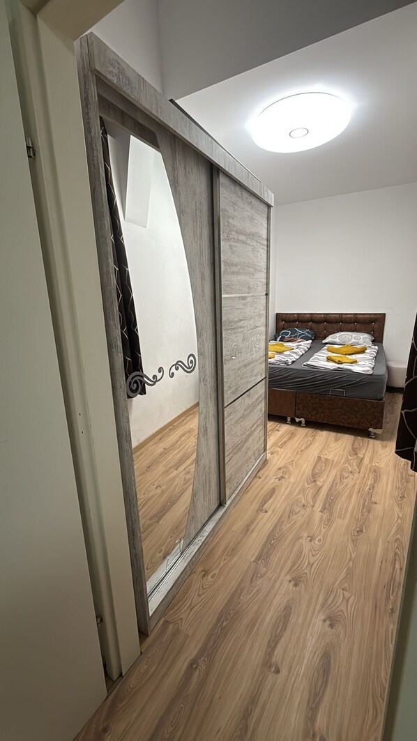 Basic Apartment | Iron/ironing board - Cozy 1BR Apt with Lounge Central Vienna (Wien)