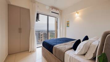 Apartment (2 Bedrooms) | 2 bilik tidur, ruang kerja komputer riba, seterika/papan seterika