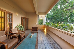 Apartment (2 Bedrooms) | Interior - Westend Apartment by Redolive Racecourse Rd Luxe (Bengaluru)
