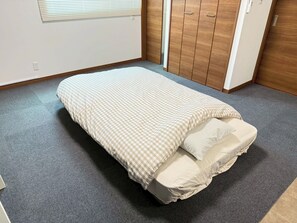 2 chambres, bureau, Wi-Fi gratuit, draps fournis