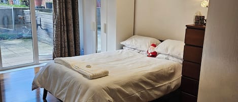 Dortoir partagé, 1 chambre, accessible aux personnes à mobilité réduite, balcon | 1 chambre