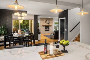 Dining - Bruno House (Seattle)