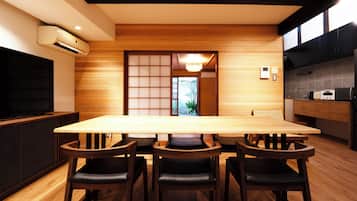 Deluxe-hus | Spisning på værelset