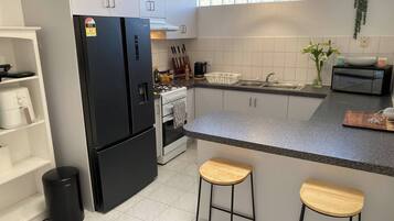 Fridge, microwave, oven, coffee/tea maker