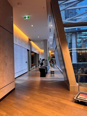 Lobby - Luxury 2-Bedroom Apartment in the Heart of Melbourne (Melbourne)