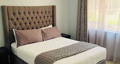 Cozy 2-bedroom 2-bathroom house in charming Mutare with luxury amenities.