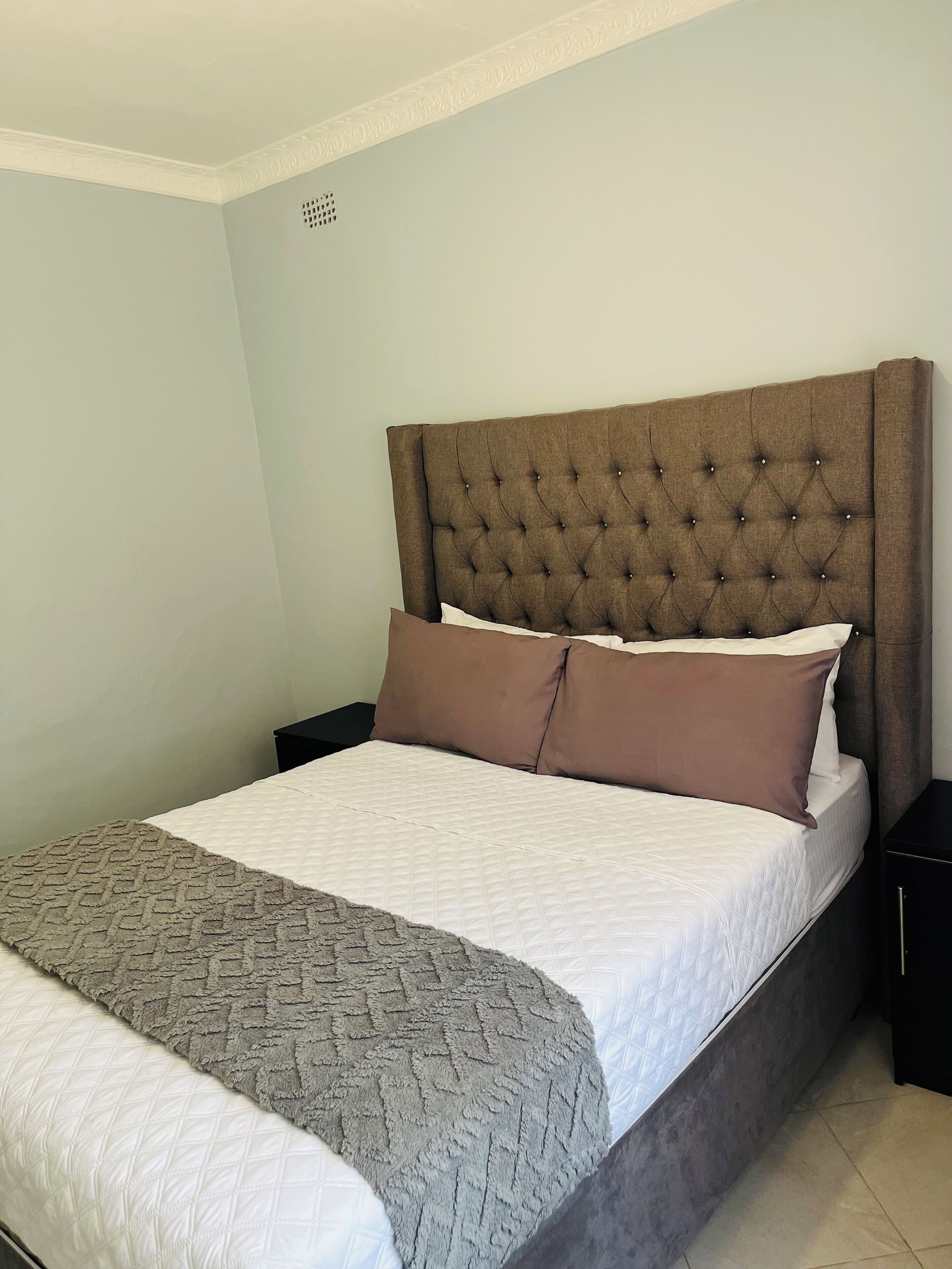2 Schlafzimmer, Bügeleisen/Bügelbrett, Internetzugang, Bettwäsche