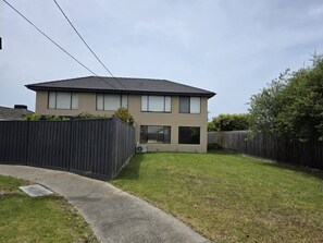 Property Building - A Sweet Studio for One (Seaholme)
