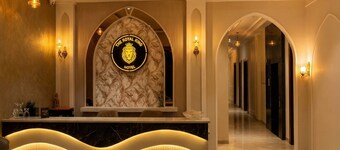 Hotel The Royal King