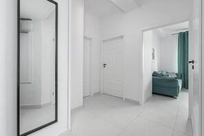 Interior - Lumina Charming 3-room apart in the center Warsaw (Warszawa BIG)