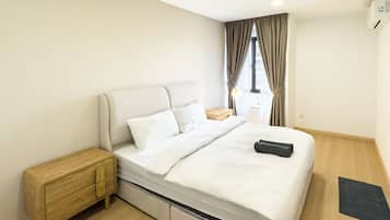 Cortinas blackout, tabla de planchar con plancha y wifi gratis