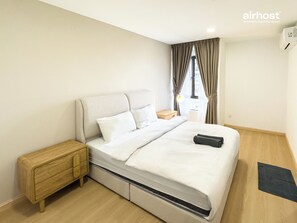 Blackout curtains, iron/ironing board, free WiFi - Villa Putra Condominium PWTC by Airhost (Kuala Lumpur)