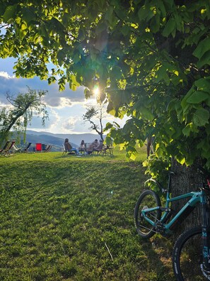 Bicycling - Domaine Le H (Hohrod)