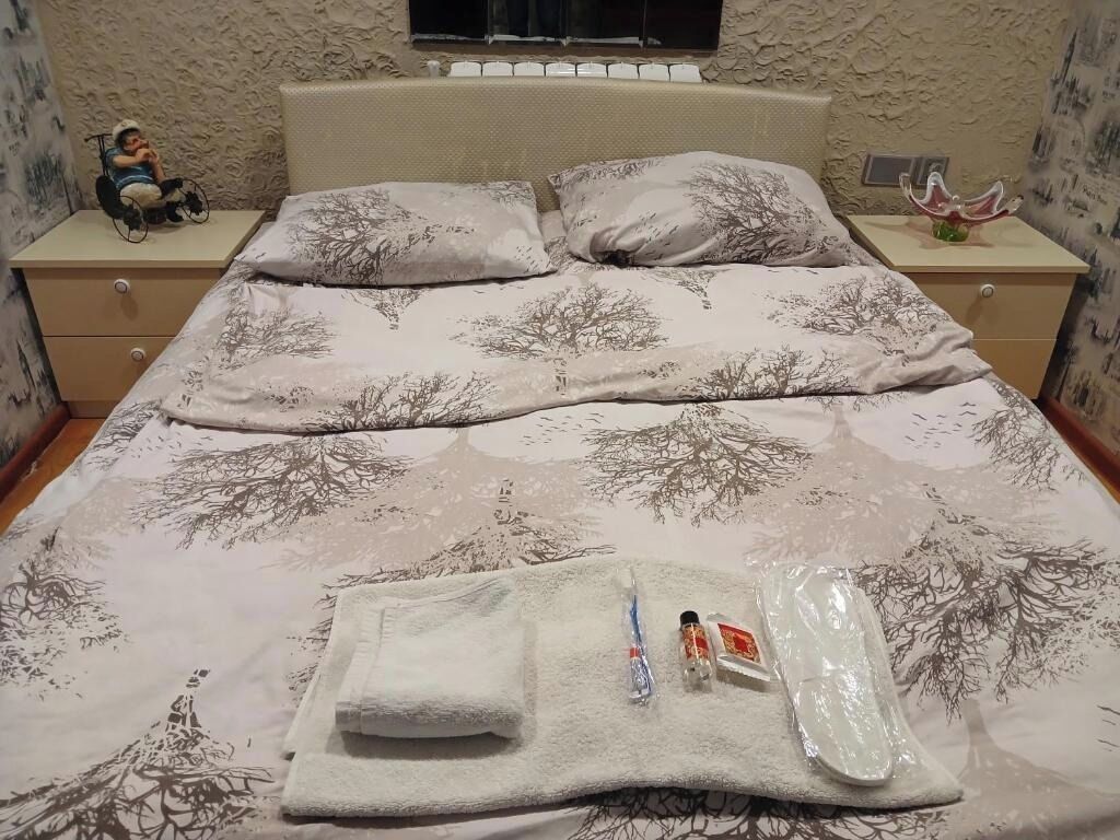 Double Room | Iron/ironing board, free WiFi