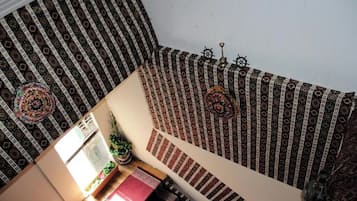 Handrails in stairways